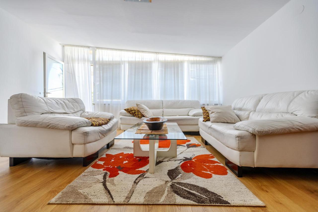 Comfort Holiday Apartment Zadar - With Parking And Balcony Exterior photo